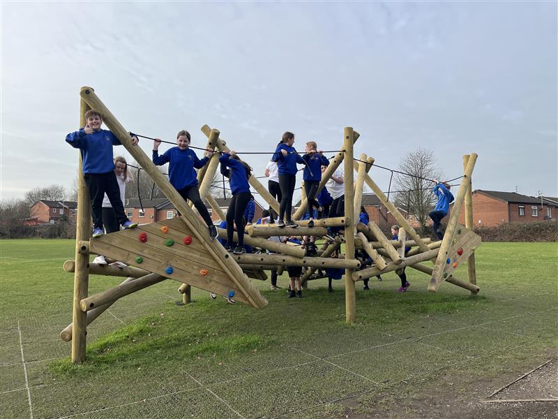 climbing frame for school playgrounds 