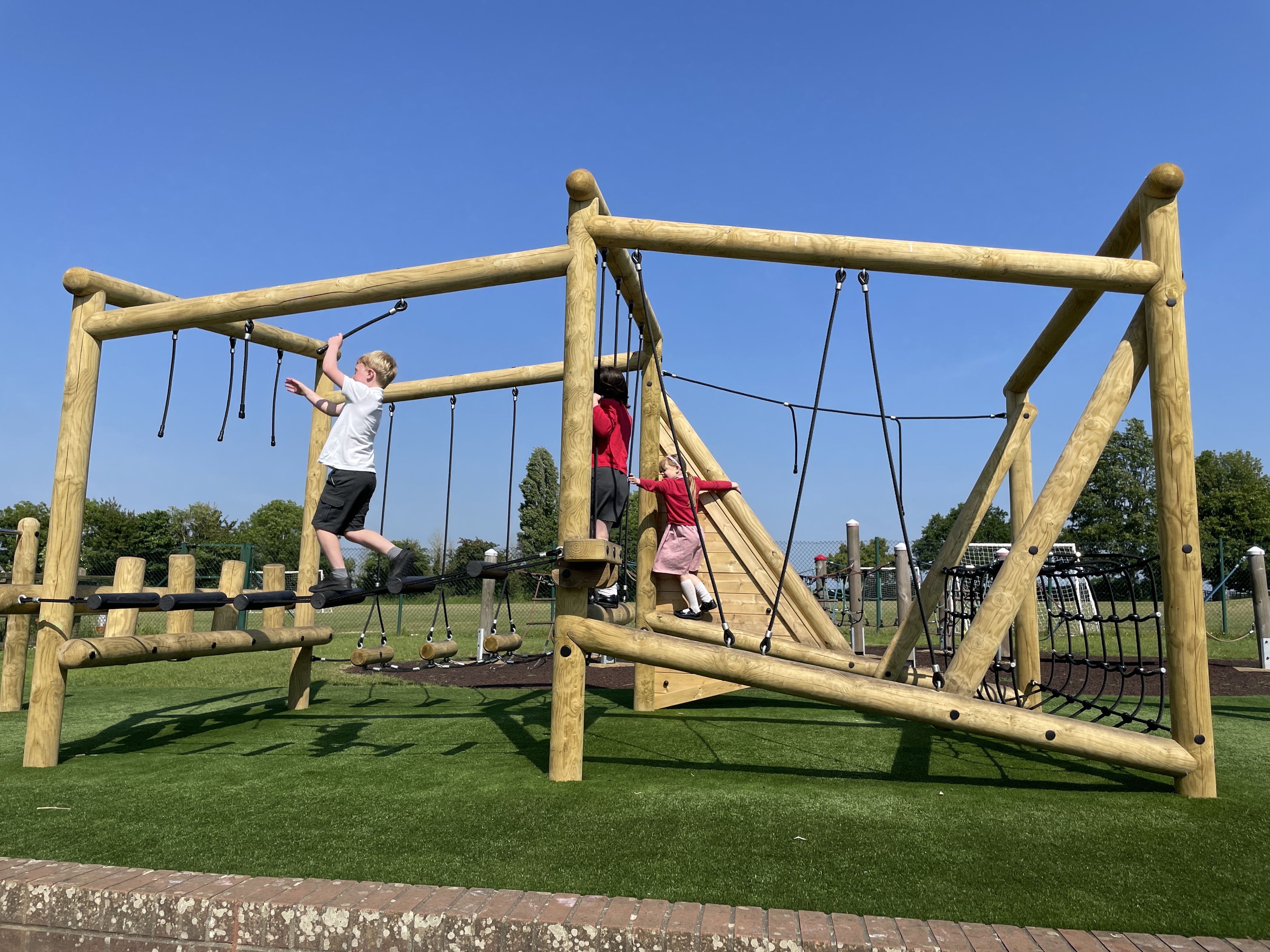 climbing frame for schools 