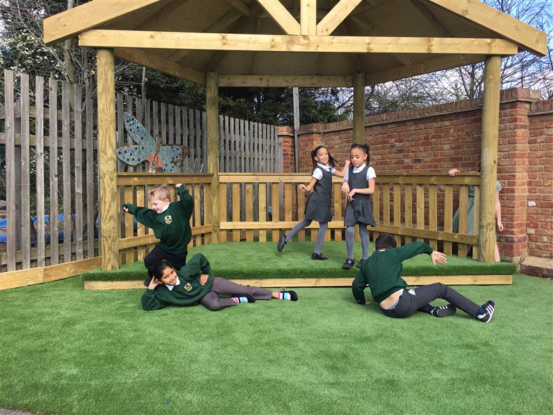 outdoor stage for schools