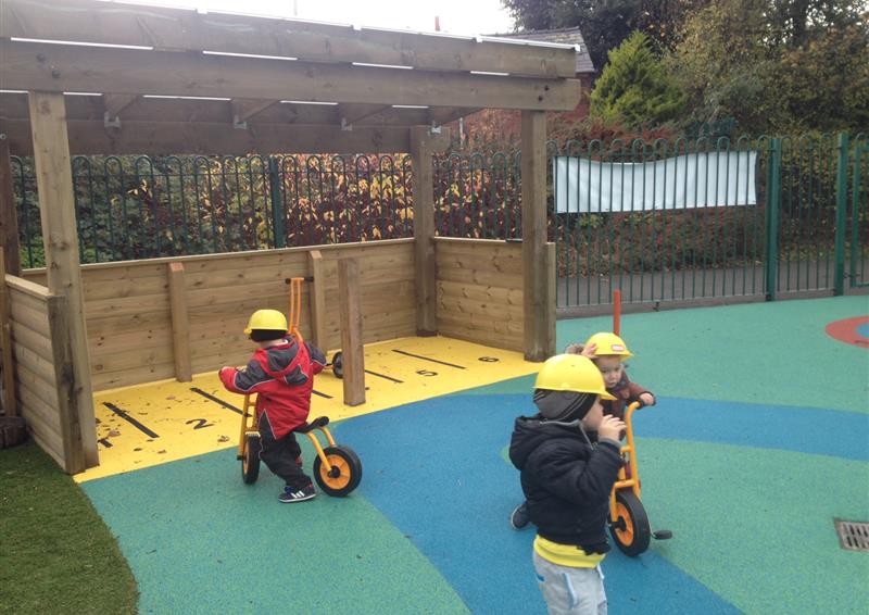 Playground Storage For Schools and Nurseries Pentagon Play