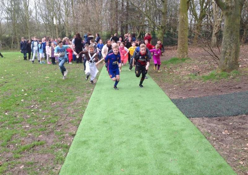 Daily Mile Tracks For Schools Pentagon Play